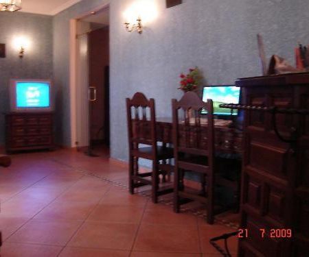 Hostal Cruz Verde Navalcarnero Bagian luar foto